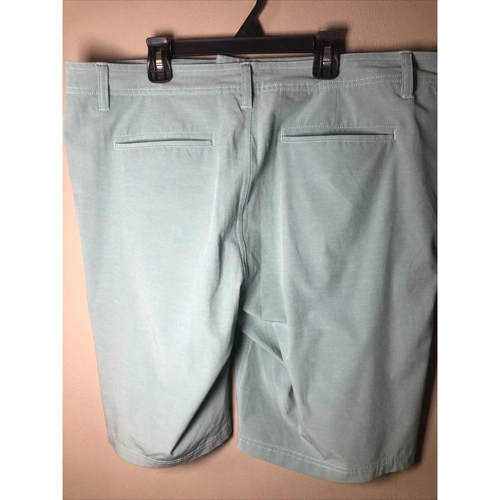 Even Tide Shorts Mens Security Zip Pocket Size 36 Performance Style Sea Foam